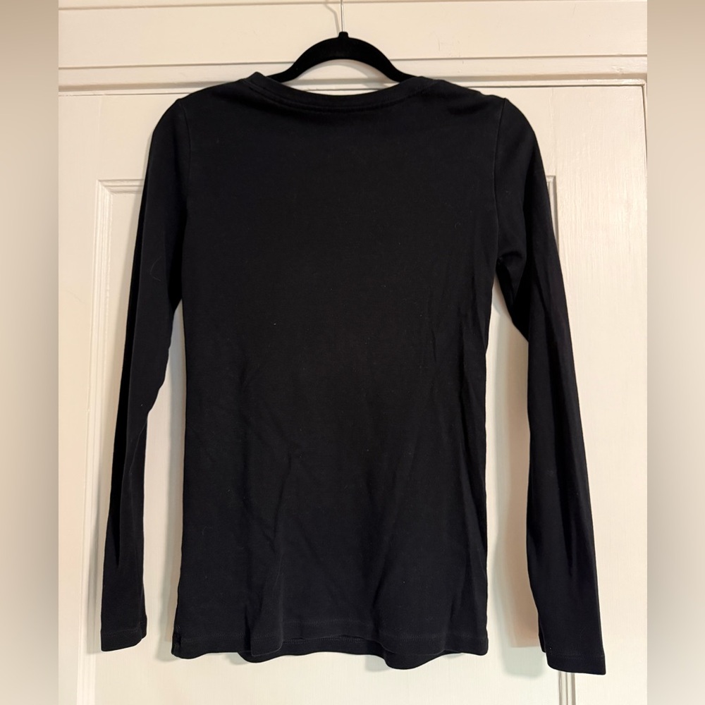 GAP Women's Black Long Sleeve Tee